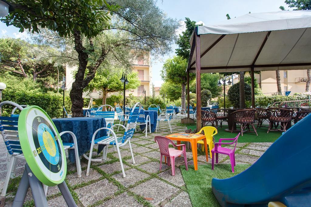 Hotel Real Cervia Zewnętrze zdjęcie