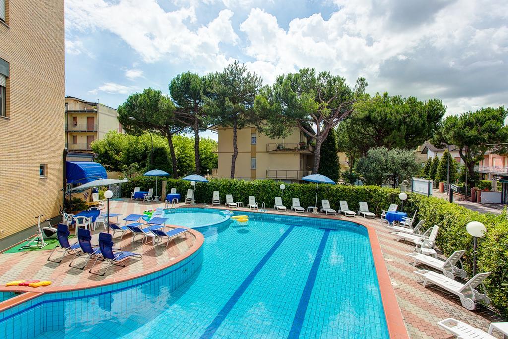 Hotel Real Cervia Zewnętrze zdjęcie